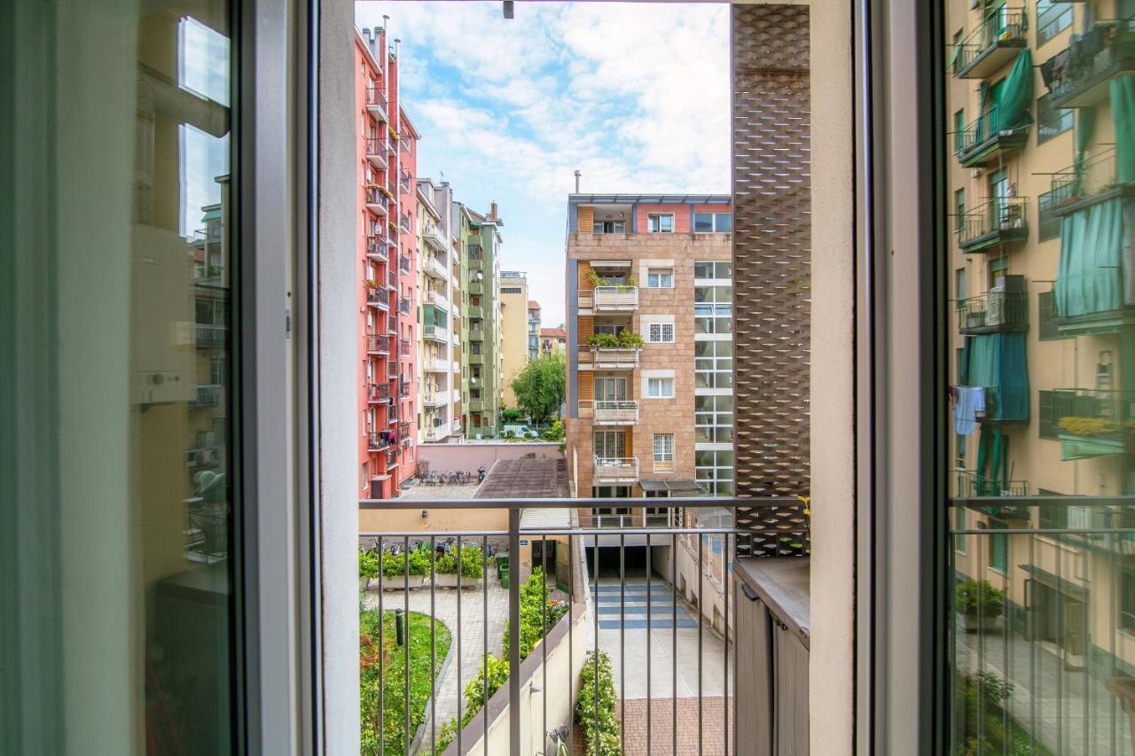 Altido Bright City Life Apartment W/2 Balconies Milão Exterior foto